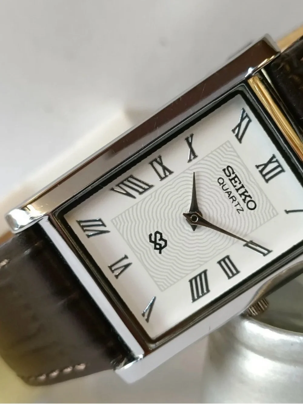 Seiko Silver Case White Dial Brown Leather Strap Men's Watch